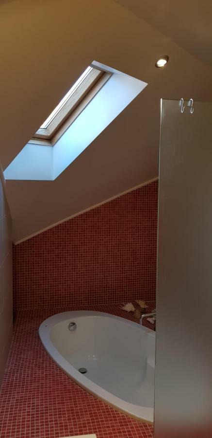 Exceptional Uzupis Bridge 3 Bedroom Apartment VNO Eksteriør billede